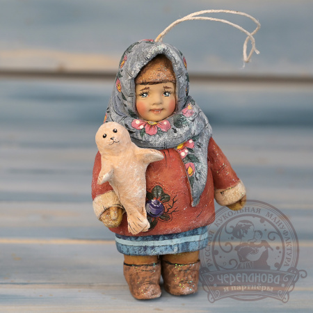 Девочка с бельком, ватная игрушка на елку кукольной мануфактуры Ирины Черепановой